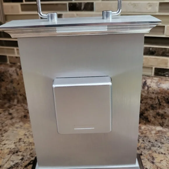 Desktop clock - Picture 3 of 4